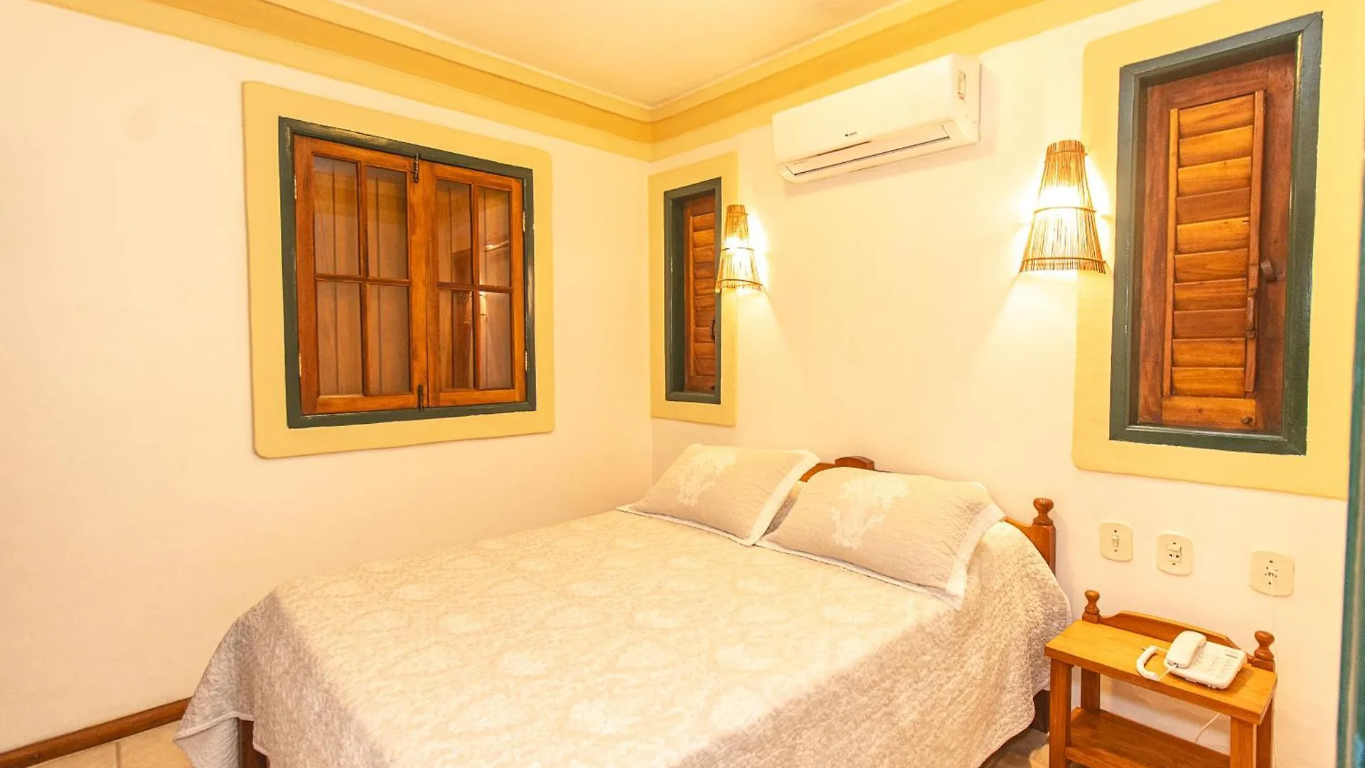 Privillage Praia Pousada De Charme Порту-Сегуру 3*,
